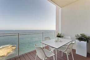 Luxury Apt Ocean Views in Tigne Point, With Pool