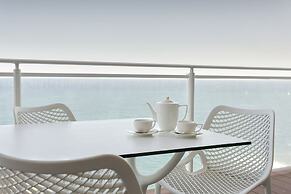 Luxury Apt Ocean Views in Tigne Point, With Pool