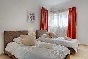 Fabulous LUX APT inc Pool, Sliema Upmarket Area