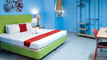 RedDoorz Plus near UV Mandaue Cebu