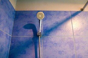 RedDoorz Plus near UV Mandaue Cebu