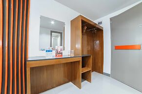 RedDoorz Plus near San Pedro Cathedral