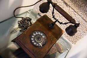 Important Group Villa Dream