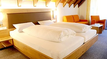 Hotel Restaurant Pension Krone Post