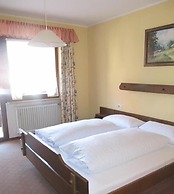 Hotel Restaurant Pension Krone Post