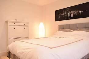 Stylish 2 Bed Apartment in West Hampstead