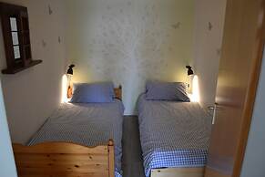 Ferien Bei Freunden Im Holzhaus