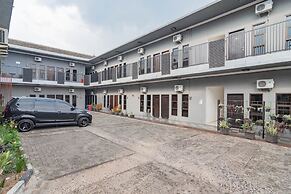 RedDoorz near Jatinangor Town Square