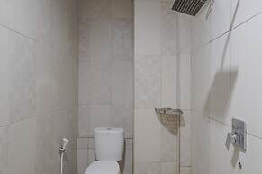 RedDoorz Plus near Dharmawangsa Square 2