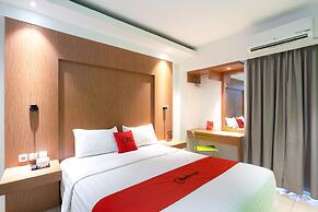 RedDoorz Apartment @ Bogor Valley