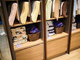 Super Hotel Premier Osaka Honmachi