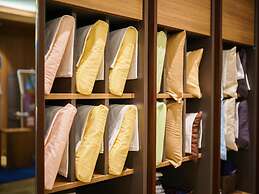 Super Hotel Premier Osaka Honmachi