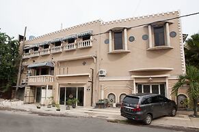 RedDoorz near Pelabuhan Tanjung Perak 2 Surabaya