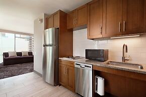 Homewood Suites by Hilton Chicago Downtown South Loop