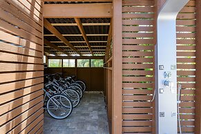 Escape Resort & Marina