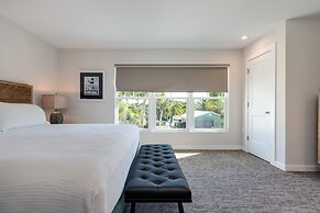 Escape Resort & Marina