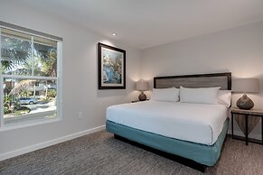 Escape Resort & Marina