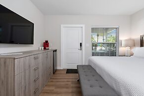 Escape Resort & Marina