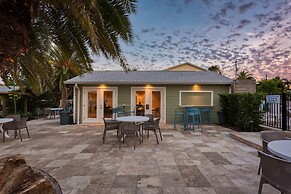 Escape Resort & Marina