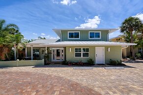 Escape Resort & Marina