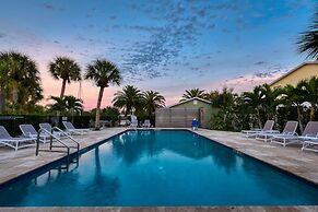 Escape Resort & Marina