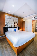 C'Lavie Hotel - Saigon Airport Hotel