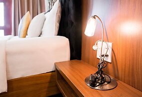 C'Lavie Hotel - Saigon Airport Hotel