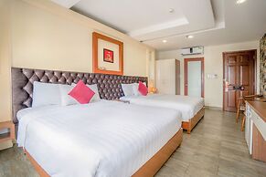 C'Lavie Hotel - Saigon Airport Hotel