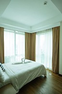 Luxury Condo 904 at The Padgett Place