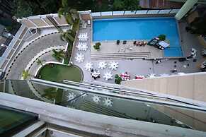 Luxury Condo 904 at The Padgett Place