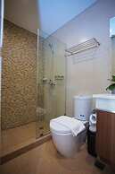 Luxury Condo 904 at The Padgett Place