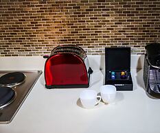 Luxury Condo 904 at The Padgett Place