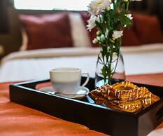 Luxury Condo 904 at The Padgett Place