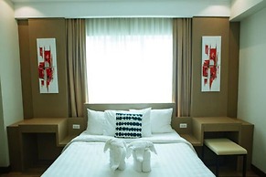 Luxury Condo 904 at The Padgett Place