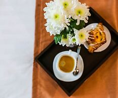 Luxury Condo 904 at The Padgett Place