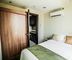 Luxury Condo 904 at The Padgett Place