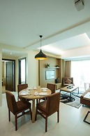 Luxury Condo 904 at The Padgett Place