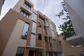 RedDoorz Plus @ CBD Bintaro