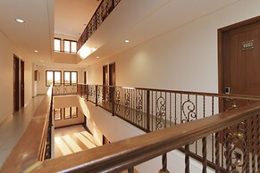 RedDoorz Plus @ CBD Bintaro