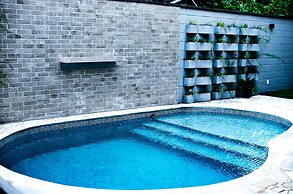 Tons de Mar Residence