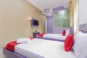 RedDoorz Plus near Stasiun Bekasi