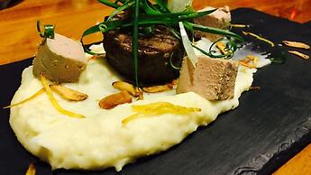 Fiji Luxury Pool Villa