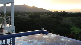 Fiji Luxury Pool Villa
