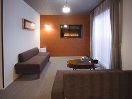 GRAND BASE Hakata Sumiyoshi