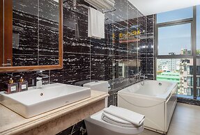 Sana Danang Beach Hotel