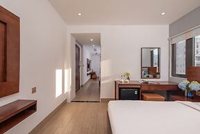 Sana Danang Beach Hotel