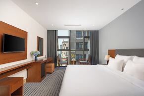 Sana Danang Beach Hotel