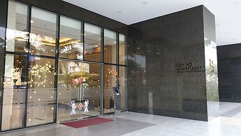 Stay In Vietnam River Gate