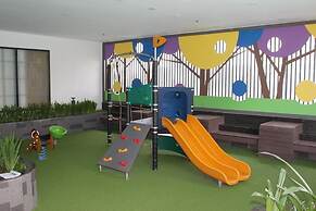 Stay In Vietnam River Gate