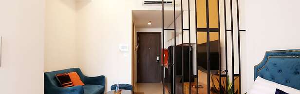 Stay In Vietnam River Gate